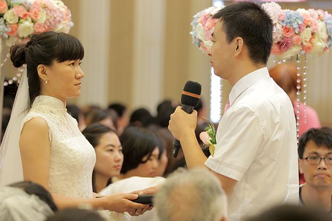 婚礼誓词新娘版 婚礼誓词无论贫穷还是