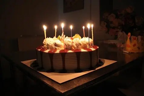 儿子生日快乐妈妈祝福语妈妈祝儿子生日简单说说
