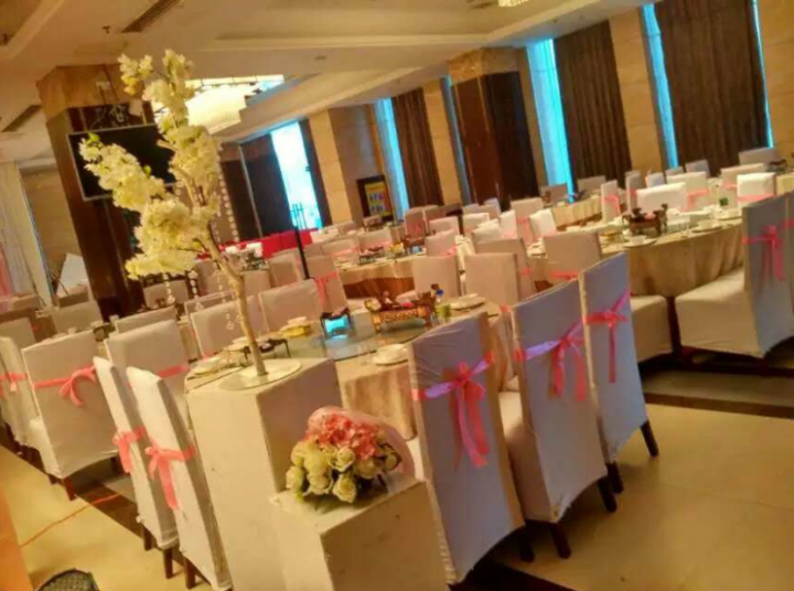 云城大酒店婚宴预订