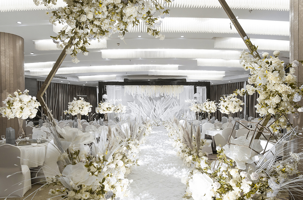 蓉南国际酒店婚宴预订