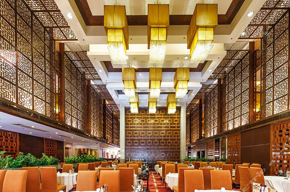 广州嘉逸皇冠酒店婚宴预订