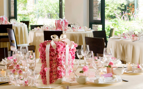 健力百合酒店婚宴预订