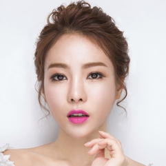 婚礼当天新娘适合什么颜色的口红