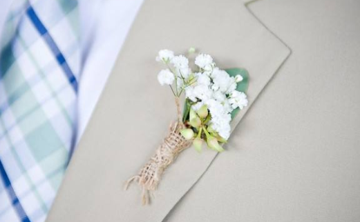 新郎胸花类型