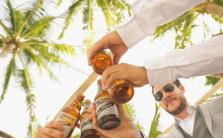 不同类型的婚宴祝酒词推荐