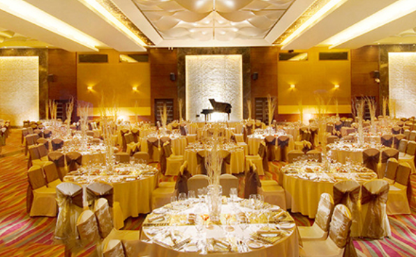 什么情况下可以提前预订婚宴酒店