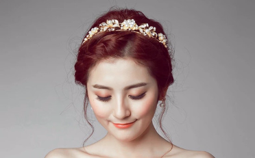 郑州婚礼当天简单新娘发型介绍