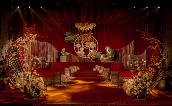 好看的红色婚礼现场布置