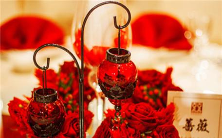 中式婚礼餐桌布置