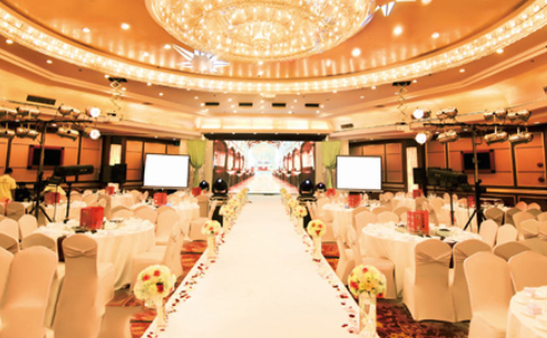 室内婚礼场地 郑州室内婚礼酒店推荐