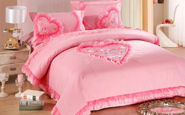 婚庆床上用品有哪些种类 婚庆床上用品如何挑选