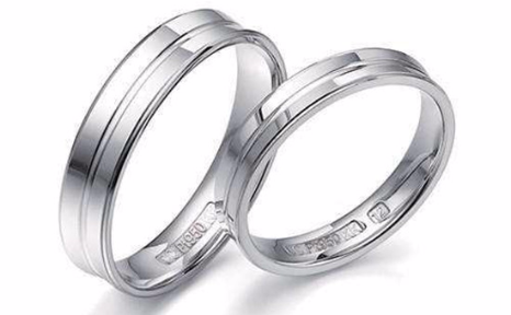 如何避免首饰出现划痕 保养珠宝首饰方法