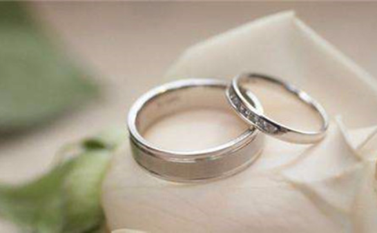 新人购买婚戒技巧 买婚戒应该注意什么