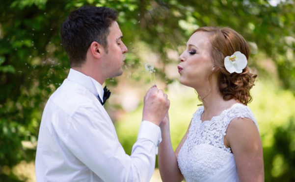 夏天结婚新郎礼服穿什么 新郎服装如何搭配