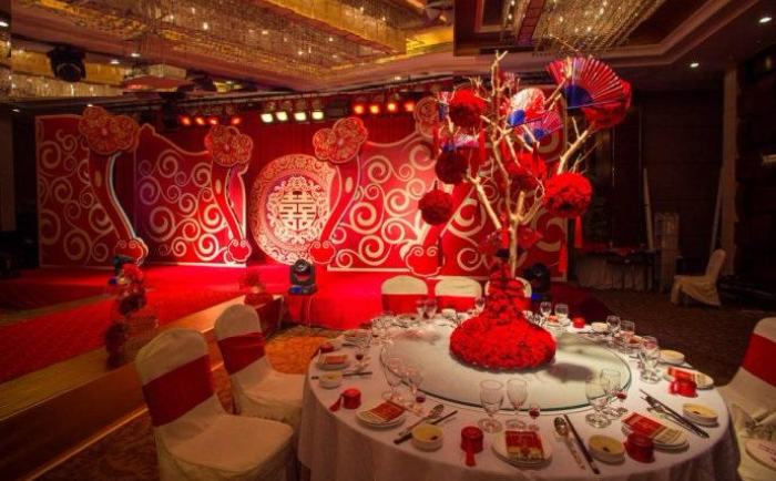 中式婚礼需要几套礼服 中式婚礼要换几套衣服