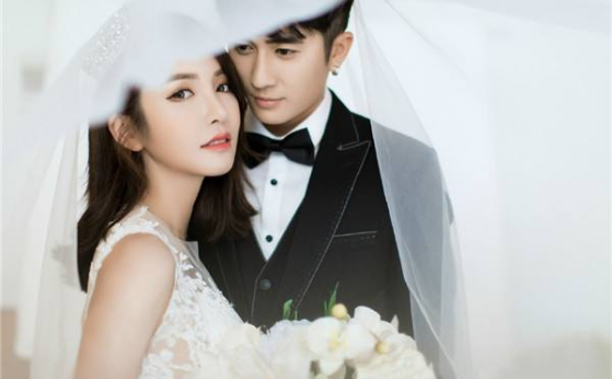 拍婚纱照怎么笑的自然 拍婚纱照不会笑怎么办