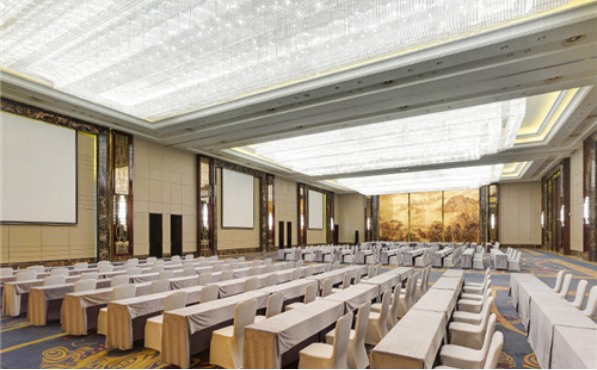 五星级婚宴酒店预订价格 婚宴酒店消费陷阱有哪些-蜜匠婚礼