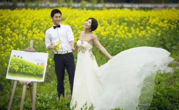 拍婚纱照 婚纱摄影店怎么选择-蜜匠婚礼