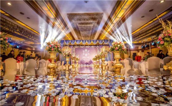郑州办婚宴比较好的酒店推荐 婚宴酒店预订流程-蜜匠婚礼