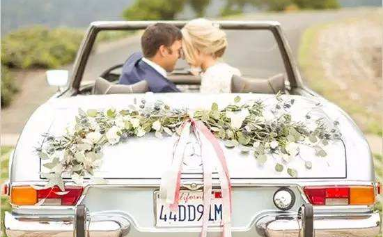 婚车要几辆 婚车数量有哪些讲究-蜜匠婚礼