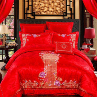 床上婚庆用品有哪些 哪种好-蜜匠婚礼