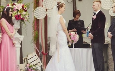 婚礼来宾穿什么 注意这些细节很重要-蜜匠婚礼