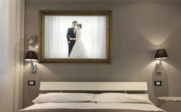 结婚照摆哪个位置好 结婚照摆放有什么讲究？