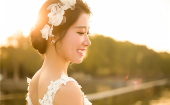 婚礼答谢宴邀请函怎么写 结婚答谢宴邀请函范文