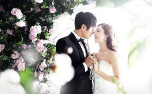 工作室摄影和婚纱摄影影楼哪个好 价格谁便宜