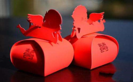 结婚伴手礼什么时候送 婚礼回礼要注意什么