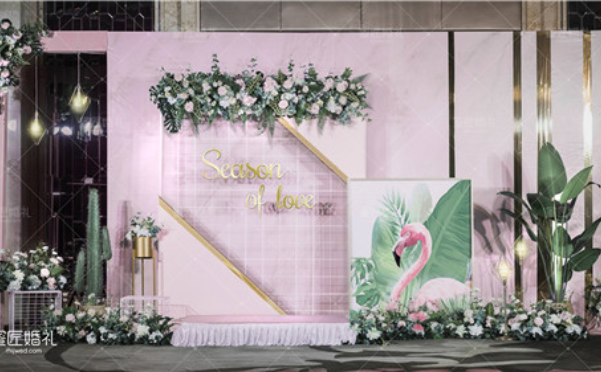 婚礼上如何运用绿色装饰元素 绿色婚礼现场布置