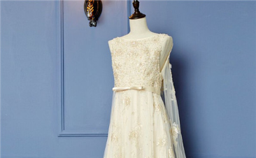 伴娘服选什么颜色好 伴娘适合穿什么颜色