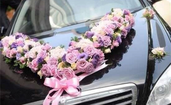 婚车怎么装饰好看 婚车自己怎么装饰