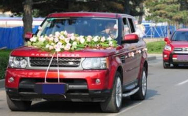 婚车装饰一般要多少钱 婚车装饰一般用什么