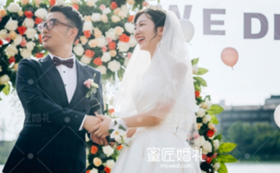 求婚什么时候比较好 是订婚前还是订婚后