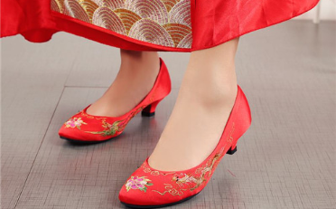 新娘婚鞋有什么讲究 新娘婚鞋只能穿一次吗