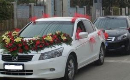 河南结婚婚车要几辆 结婚4辆婚车合适吗