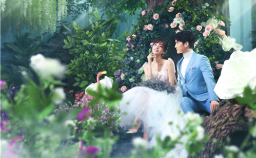 什么季节拍婚纱照好 婚纱照一般提前多久拍好