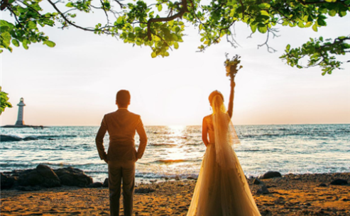 去丽江旅拍婚纱照费用高吗 丽江拍婚纱照哪些景点比较好