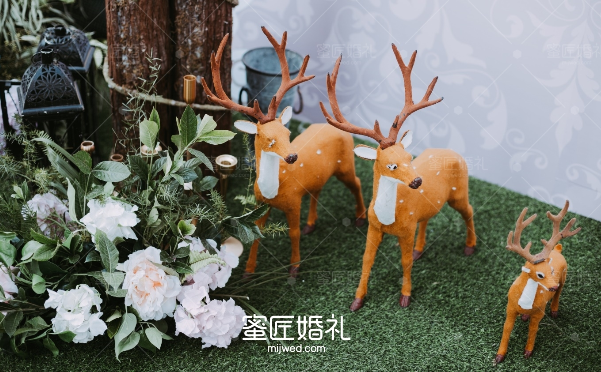 结婚婚庆一般多少钱 请个一般的婚庆多少钱