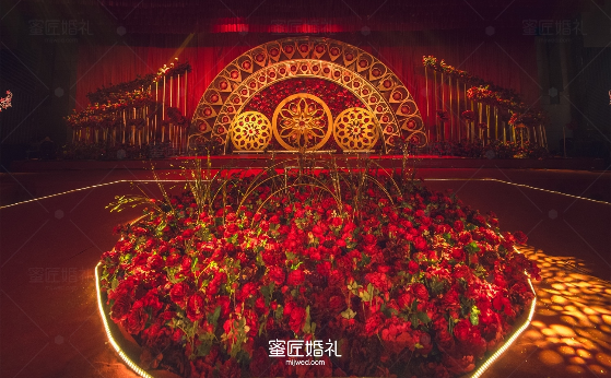 婚庆大概要多少钱 请婚庆公司大概多少钱