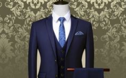 新郎婚礼穿啥衣服好 结婚新郎服装怎么搭配