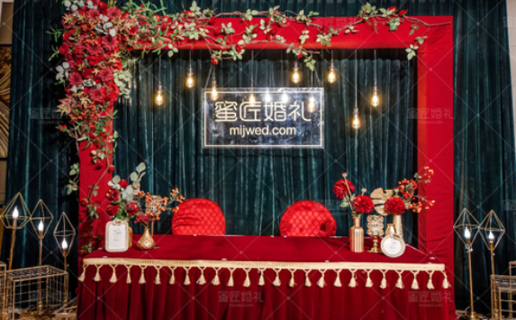 整新郎伴郎的五个小游戏 整新郎伴郎游戏大全