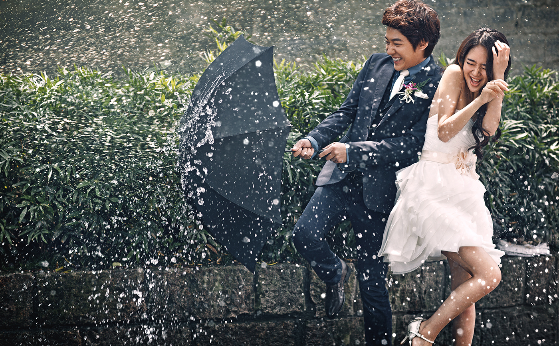 12个经典婚纱照姿势 拍出超好看的婚纱照