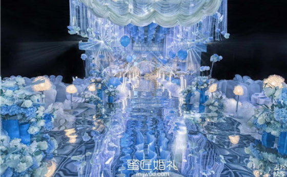 订婚戴哪个手指 女生订婚戴哪个手指