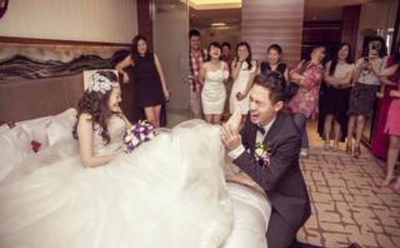 如何幽默的宣布结婚 宣布结婚的搞笑说说