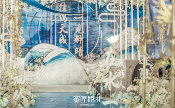 五一参加婚礼穿什么 参加婚礼着装攻略