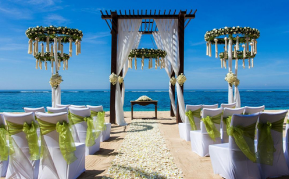 户外婚礼流程是怎样的 户外婚礼的详细准备流程