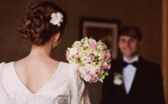 结婚那天来月经好不好 结婚来例假吉利吗