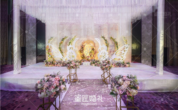 含蓄的表白方式 跟女生表白较感动的话